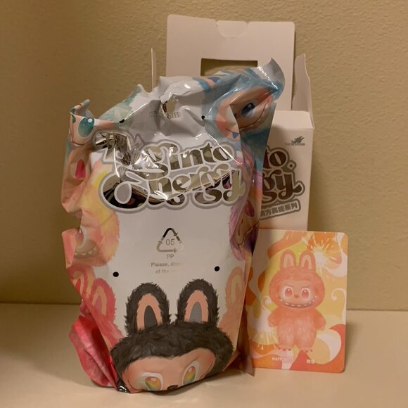 Authentic Pop Mart Labubu The Monsters Big into Energy (HAPPINESS) - Picture 1 of 2